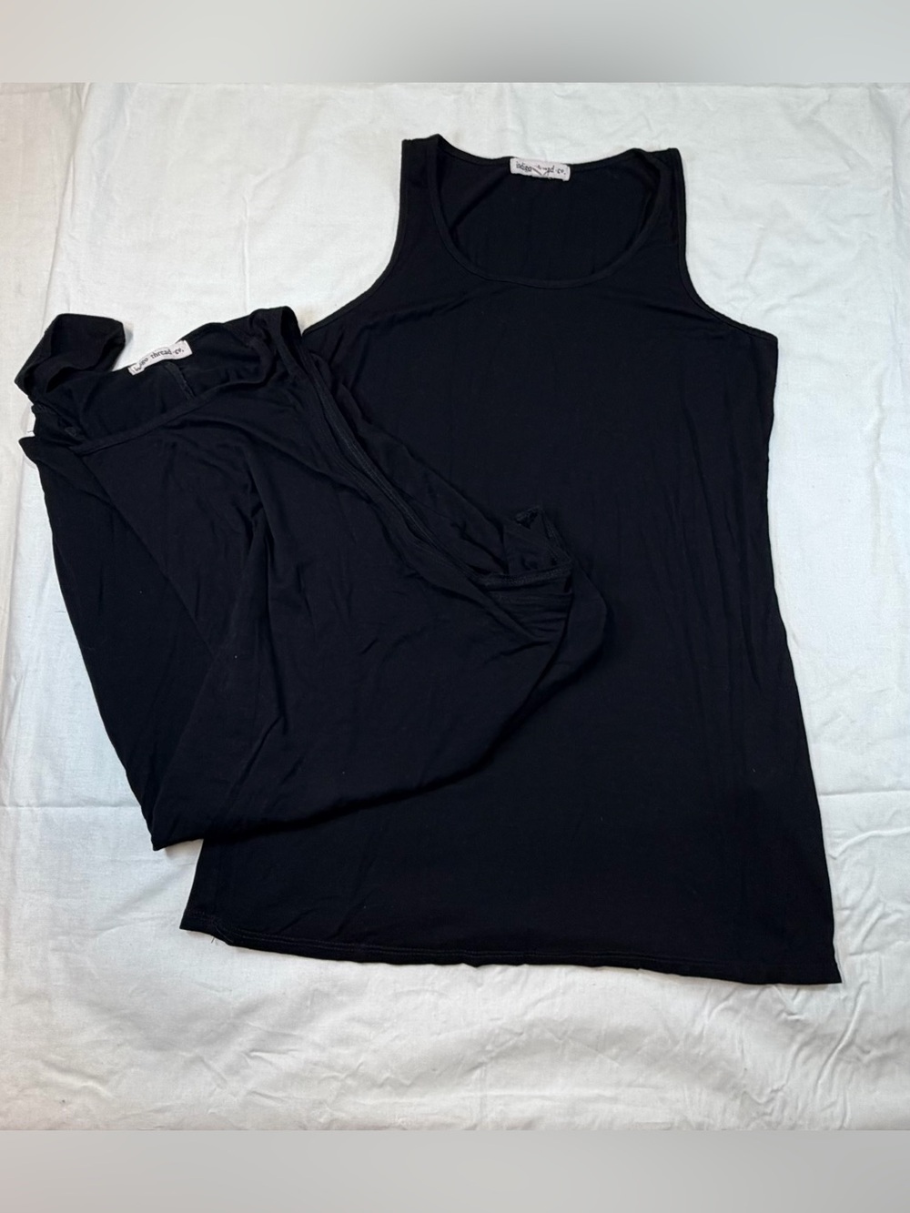 Indigo thread co. Active movement 2 piece black Tank w/ Oversized over tank